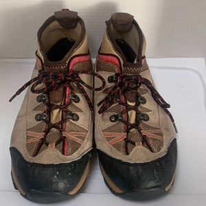 Men’s hiking boots 12 D